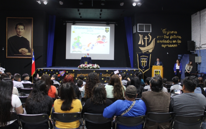 Un viaje que comienza: 1&deg; B&aacute;sico celebra su primera gran aventura lectora