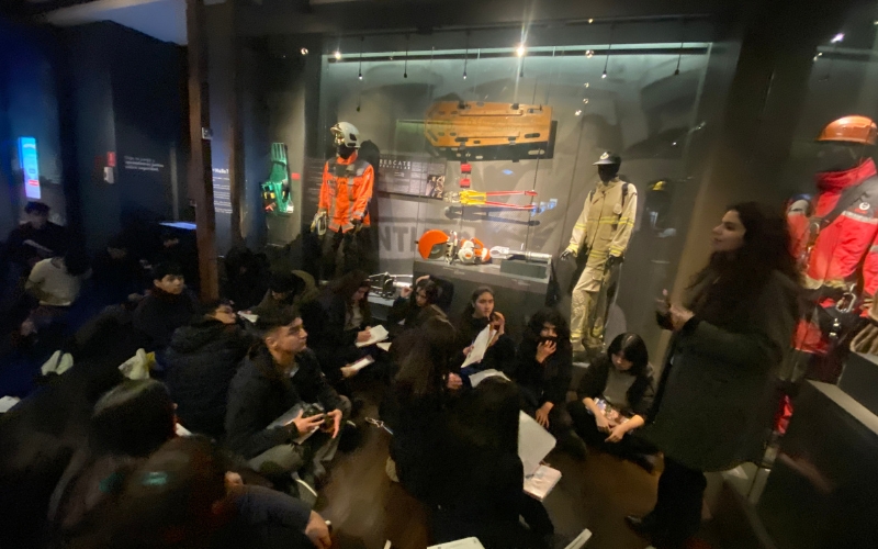 1° Medio visita el Museo de Bomberos de Santiago