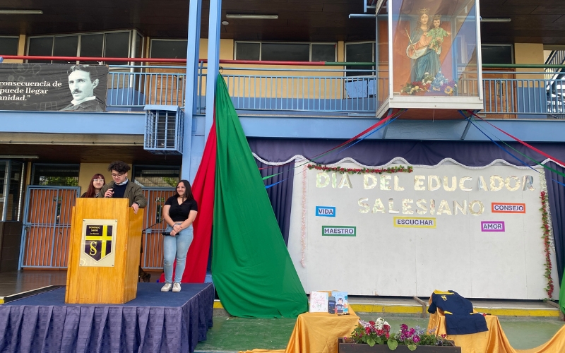 La Comunidad del Colegio Domingo Savio Celebra el Día del Educador Salesiano